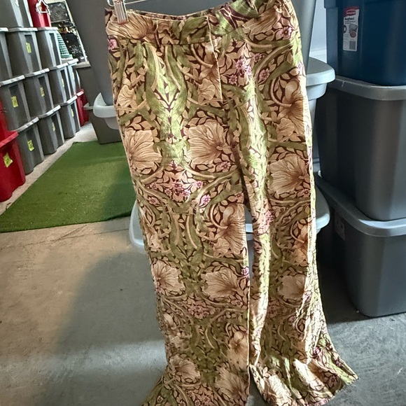 H&M Pants - H&M Floral Green and Pink Pants p62